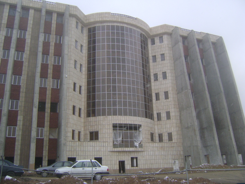 دانشکده علوم انسانی آزاد تهران حکیمیه